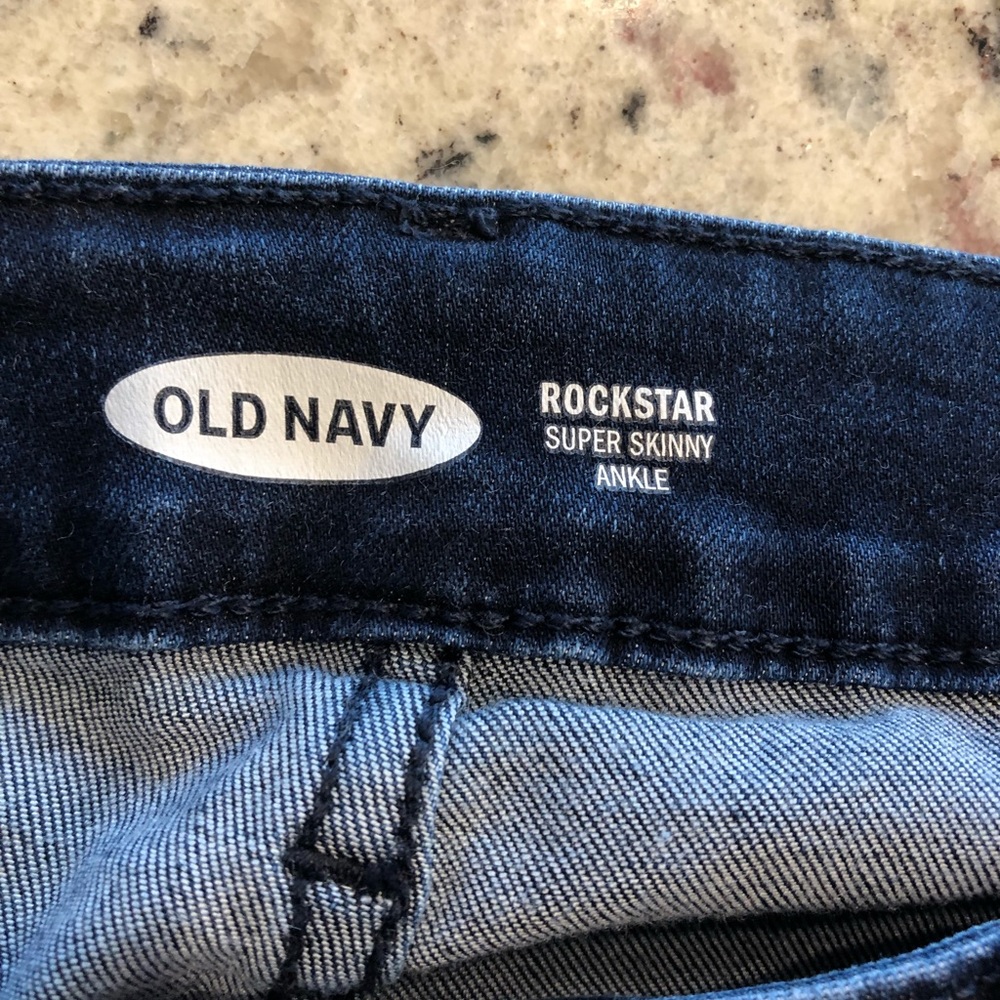 Old navy rockstar ankle skinnies❤️